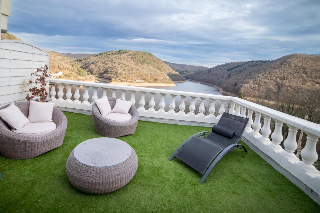 Ma Villa Au Bord De L'Eau Miremont  المظهر الخارجي الصورة