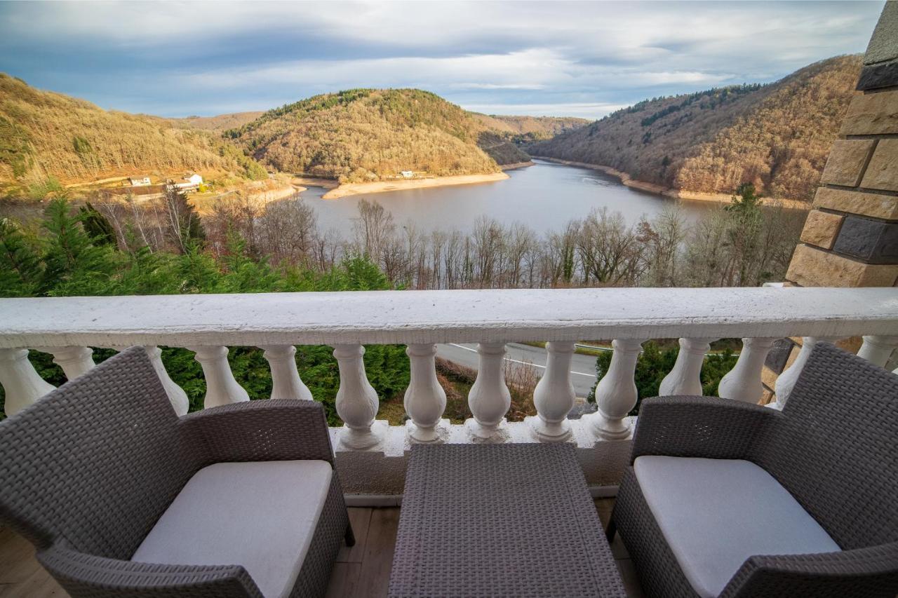 Ma Villa Au Bord De L'Eau Miremont  المظهر الخارجي الصورة